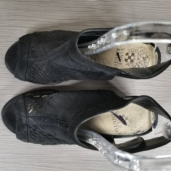 Vince Camuto Lavette Black Perforated Peep Toe Bootie, Womens Size 7.5 US / 37.5 - Picture 10 of 14